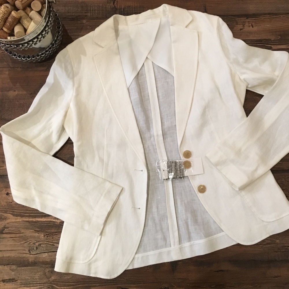 Linen white blazer